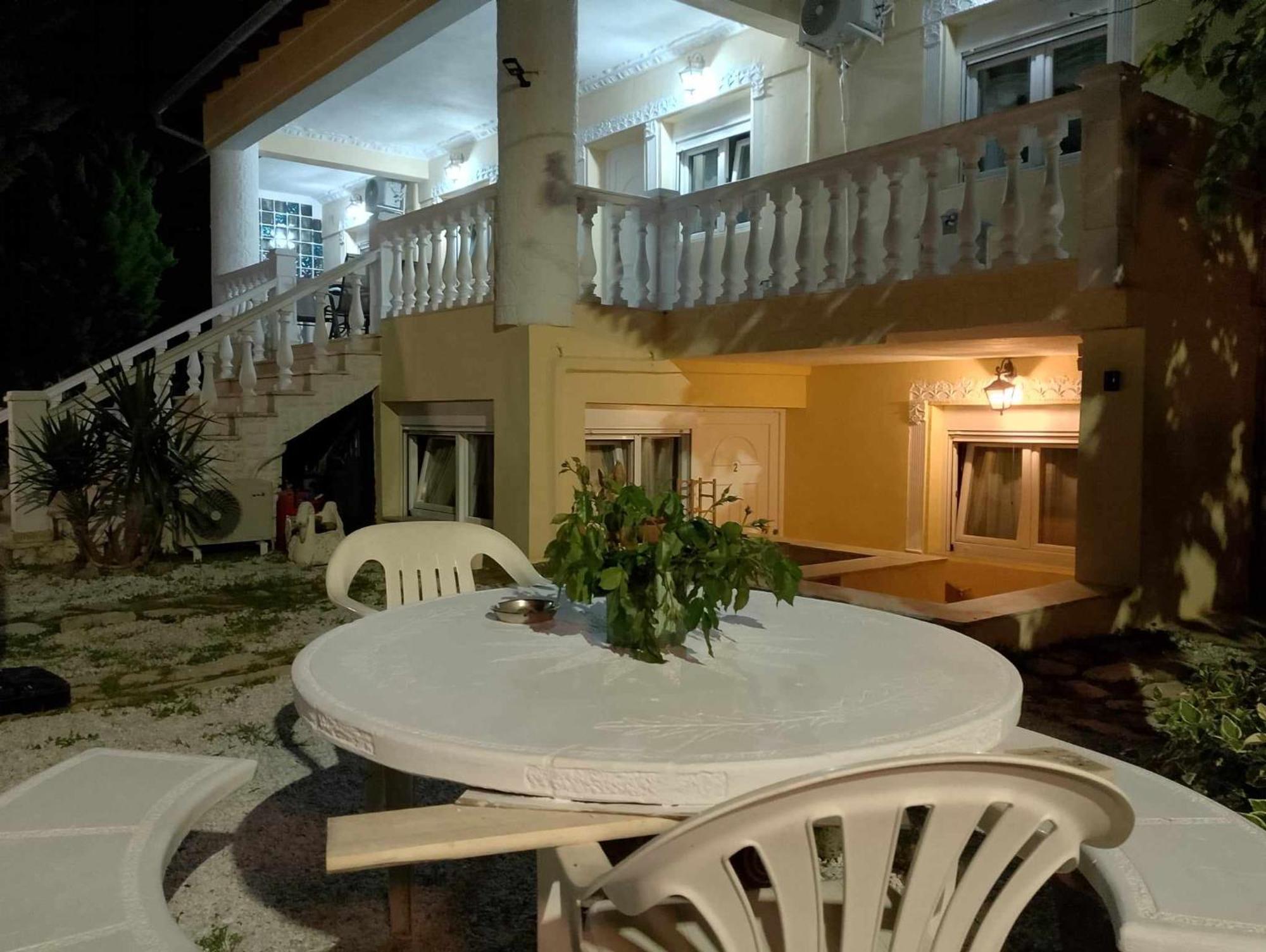 Plaza Apartments Vrasná 外观 照片